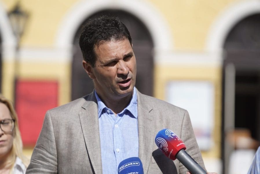 TEŠKE RIJEČI Mostov Markotić sasuo paljbu po ministrici: "Lako tuđim *** gloginje mlatit"