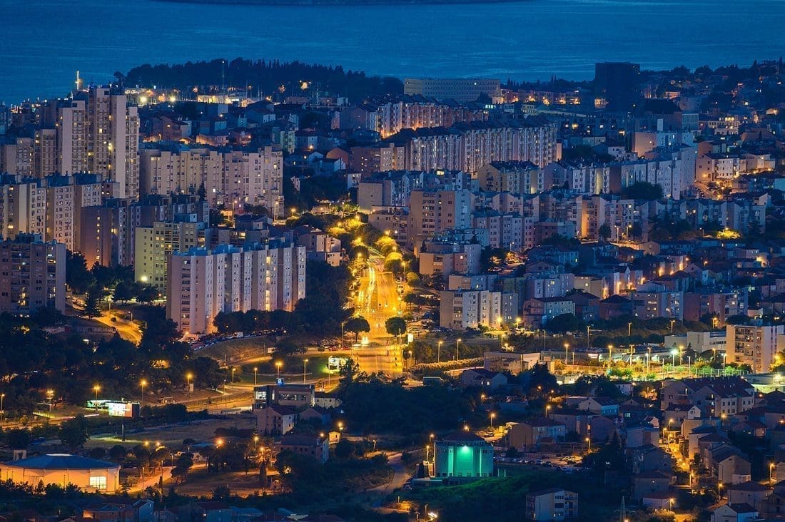 pun-mjesec-panorama-tvrdjava-kuk (2) split