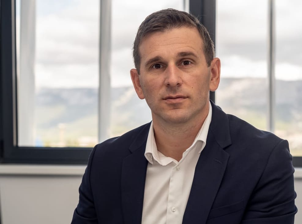 Šuta oštro odgovorio Puljku na prozivke HDZ-a o korištenju osoba s invaliditetom i djece u političke svrhe