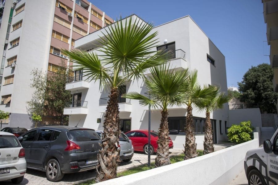 ČETIRI PALME OTVARAJU SVOJA VRATA Stigla uporabna dozvola, do kraja godine bit će nekima novi dom