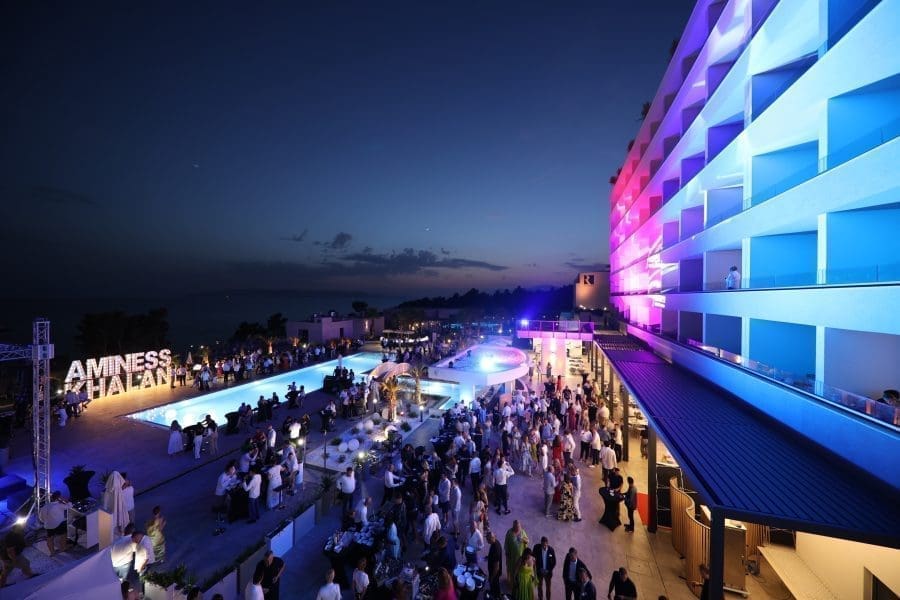 MAKARSKA DOBILA PRVI HOTEL S PET ZVJEZDICA Investicija od 50 milijuna eura, 200 novih radnih mjesta: Ovako je izgledalo otvorenje