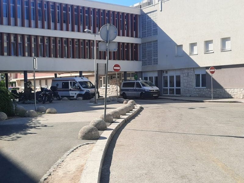 ŠTO JE UZROK SMRTI NESRETNE DJEVOJČICE? Tužiteljstvo naložilo obdukciju!