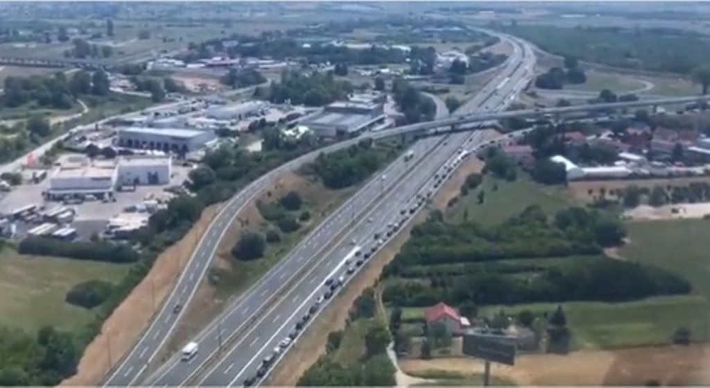 POLICIJA OBJAVILA SNIMKE Gužve na cestama: Zbog nesreće na A1 stvorila se kolona duga 13 kilometara!