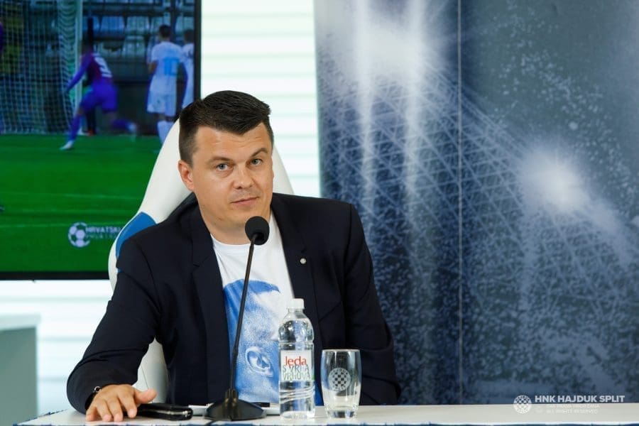 Bijeli ponudili 200 tisuća eura za 17-godišnje čudo od djeteta, Kosovari odbili ponudu