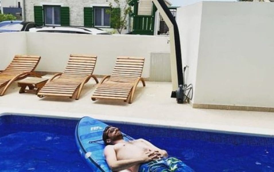 Naša lijepa glumica i devet godina mlađi miljenik žena obradovali obožavatelje, pogledajte fotografiju