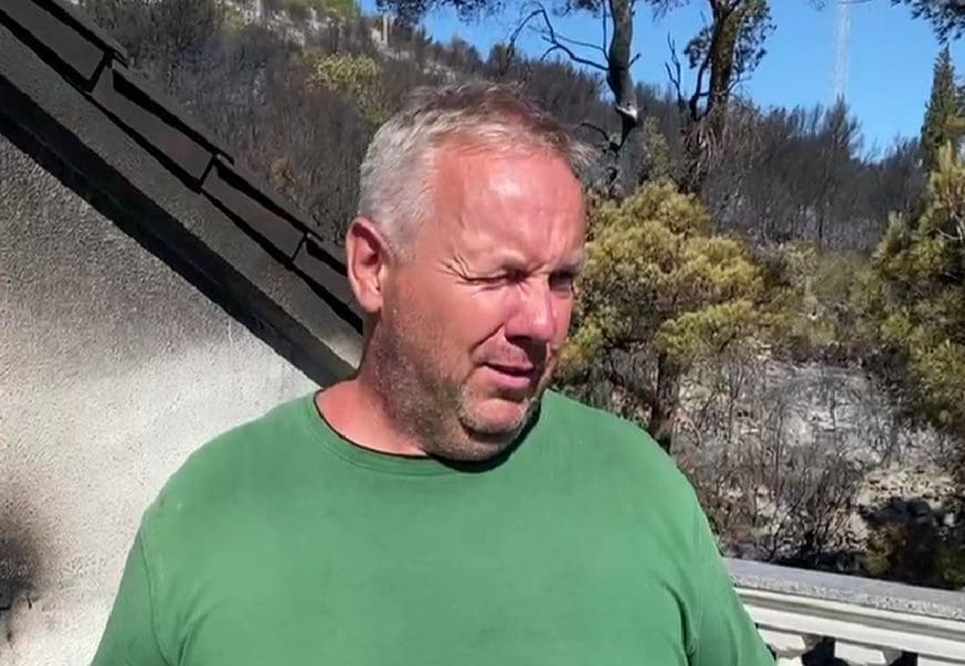 STRAŠNE SCENE IZ RASLINA Nijemcu do temelja izgorjela kuća: "Kupio sam kuću u siječnju, moj život je bio tu"