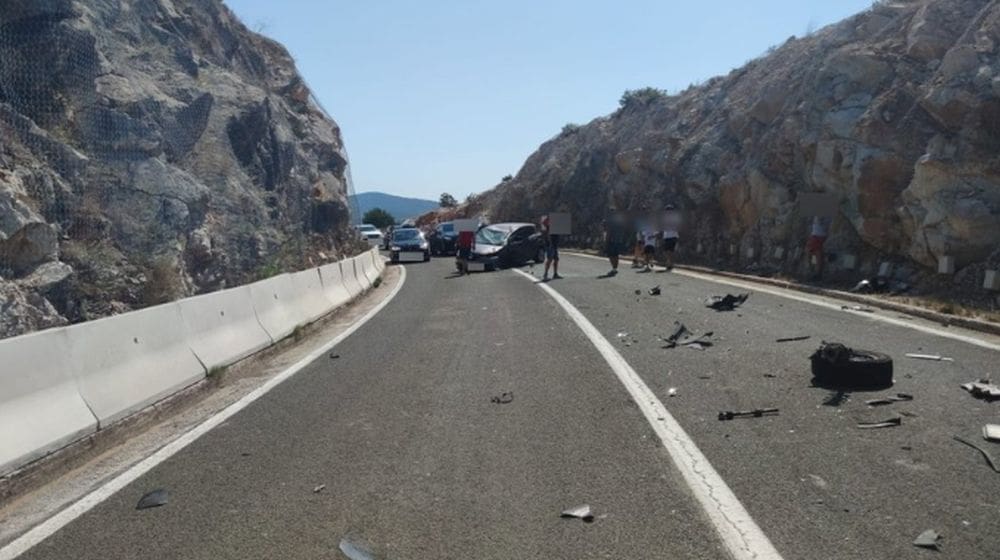 PROMETNA NESREĆA Sudar dvaju automobila kod Slanog, jedna osoba ozlijeđena