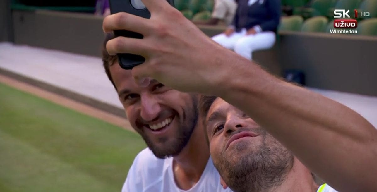 Drama na tenisu: Pavić udario Mektića reketom i raskrvario ga pa su opalili selfie usred meča