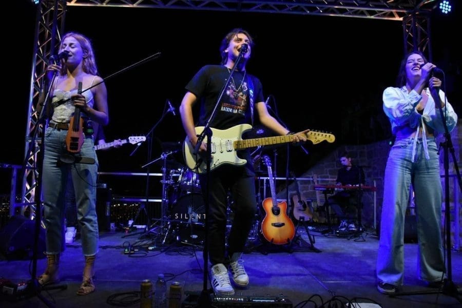 Silente na Kliškoj tvrđavi održao koncert za pamćenje, a kulturno ljeto na tvrđavi posjetite i u kolovozu