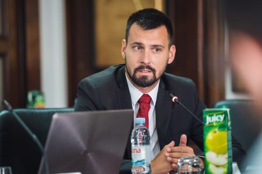 NOVI APSURD? Ivošević demantirao ministrcu: "Svaki put kad ponovi tu neistinu ja ću je demantirati novim dokumentom"