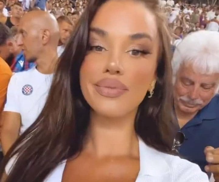 SEKSI NAVIJAČICA Nije propustila utakmicu Hajduka, "Bijele" podržala u topiću i vrućim hlačicama