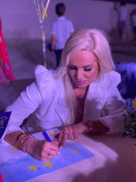 knjiga carobna zvijezda-promocija (1)