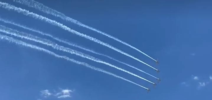 WOW "Krila Oluje" opet priredili spektakl na nebu iznad Knina!