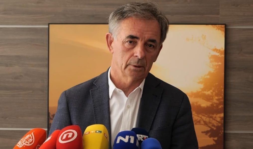 Pupovac o sudbini SDSS-a: "Čut ćete sve za koji dan"