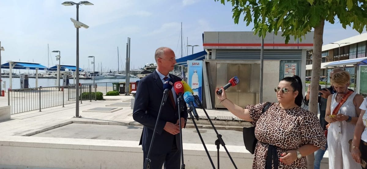 Ivica Puljak o aferi INA: "Birači, HDZ-a okrenite im leđa kao što ste to napravili ovdje u Splitu. Napravite to sutra u cijeloj Hrvatskoj"