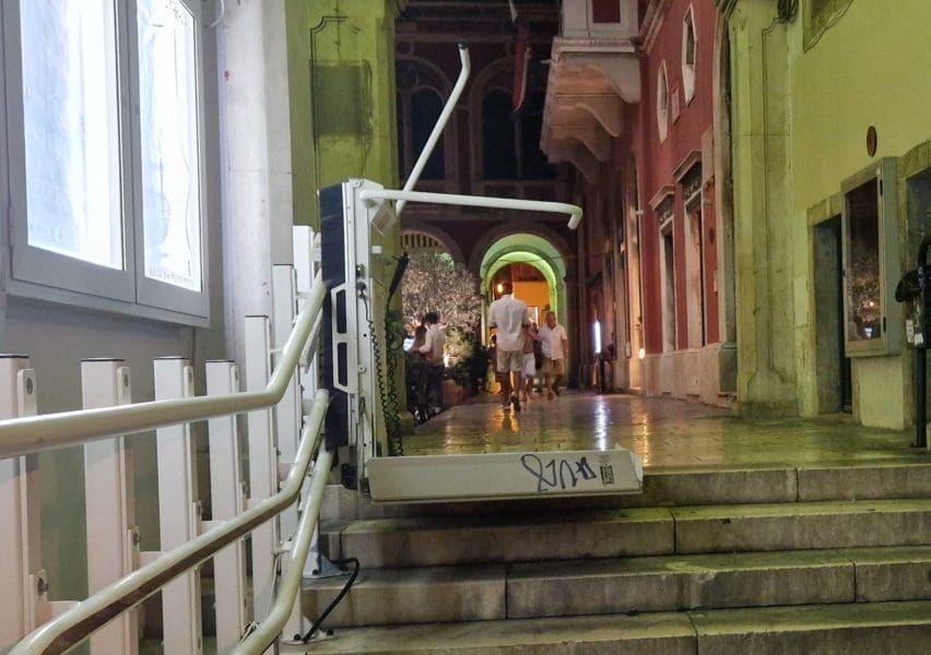 Nova sramota stranih gostiju u srcu Splita: "Turisti se vozali i sj***li"