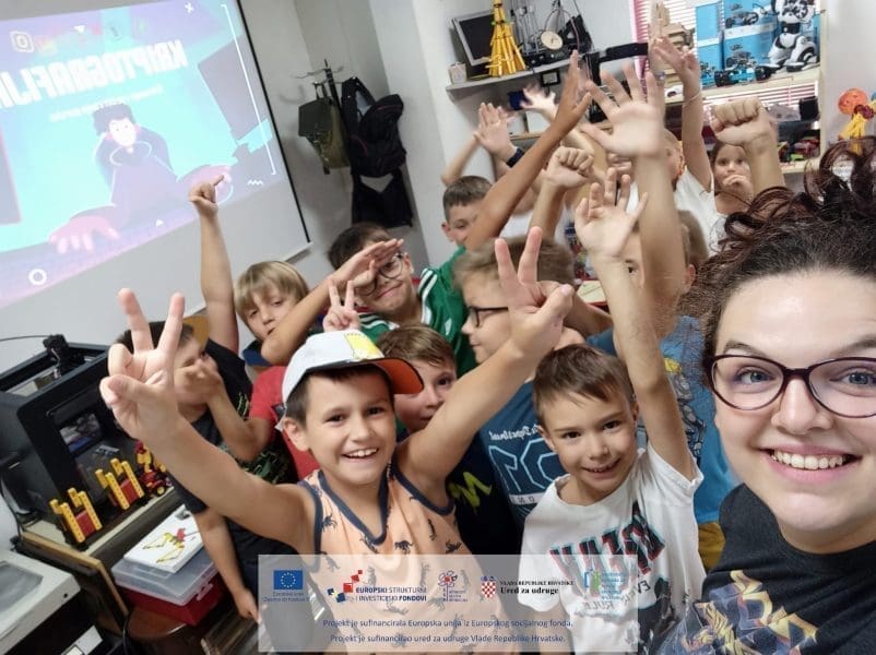 Održan drugi ciklus STEM(AJMO!) radionica