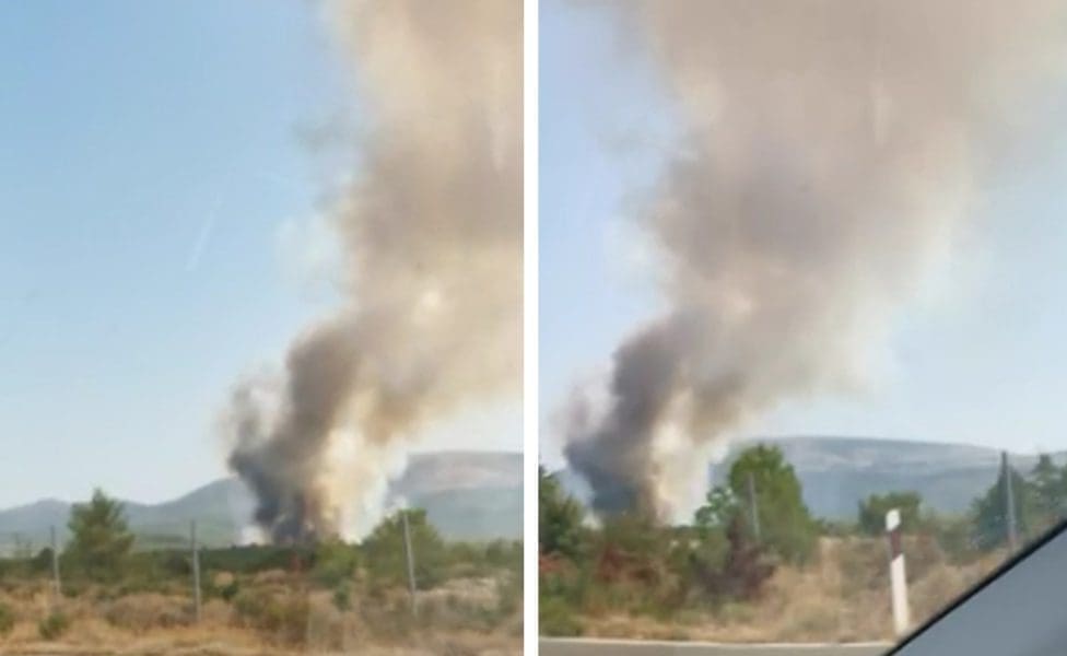 VELIKI POŽAR IZBIO U DALMACIJI Zračne snage upućene na požarište, vatra vidljiva i s 'Dalmatine'!