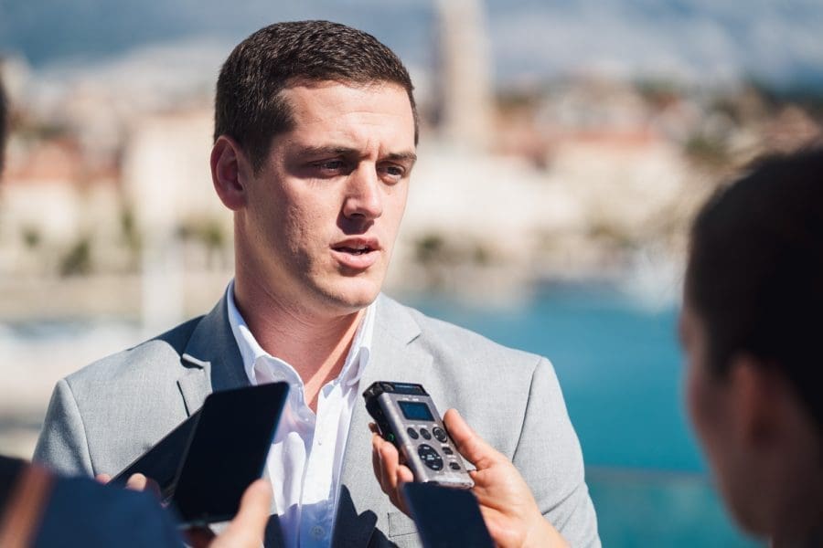 9-21-taste-the-mediterranean-17