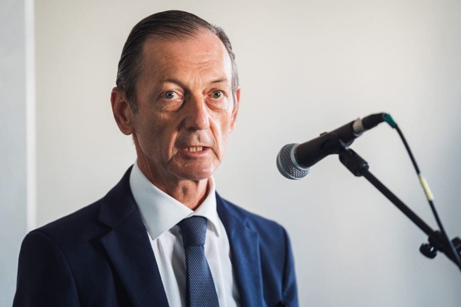 Šef splitske bolnice zabranio sestrama, tehničarima i primaljama sporazumne otkaze