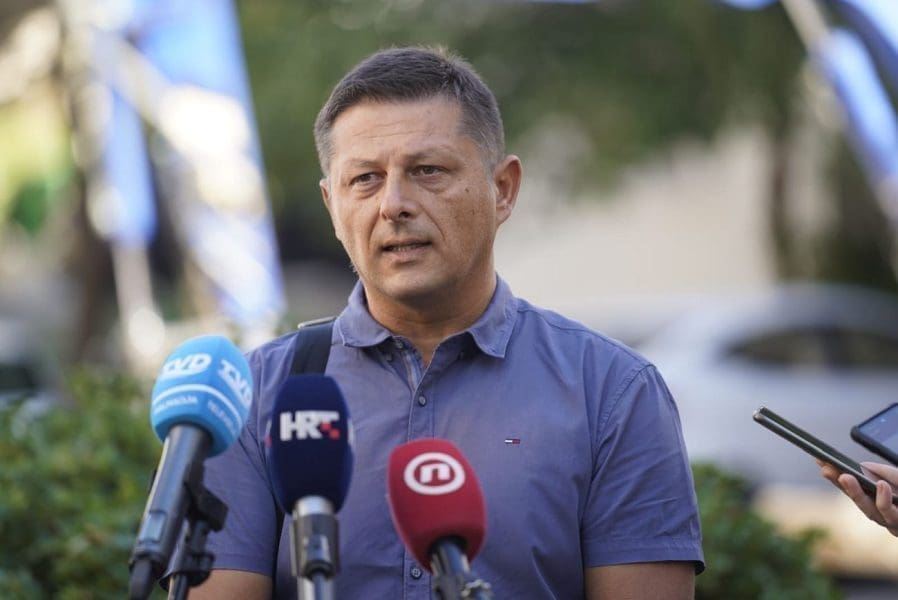 SUTRA NA SPLITSKIM PLOKITAMA Čistoća će postaviti informativni štand