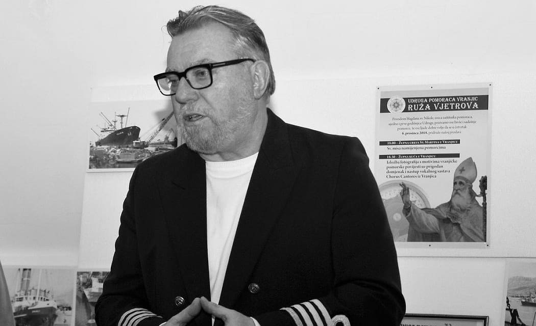 GOLEMA TUGA U GRADU PODNO MARJANA Preminuo poznati kapetan, brojne kolege se opraštaju: "Adio kapetane moj i dobro ti more"