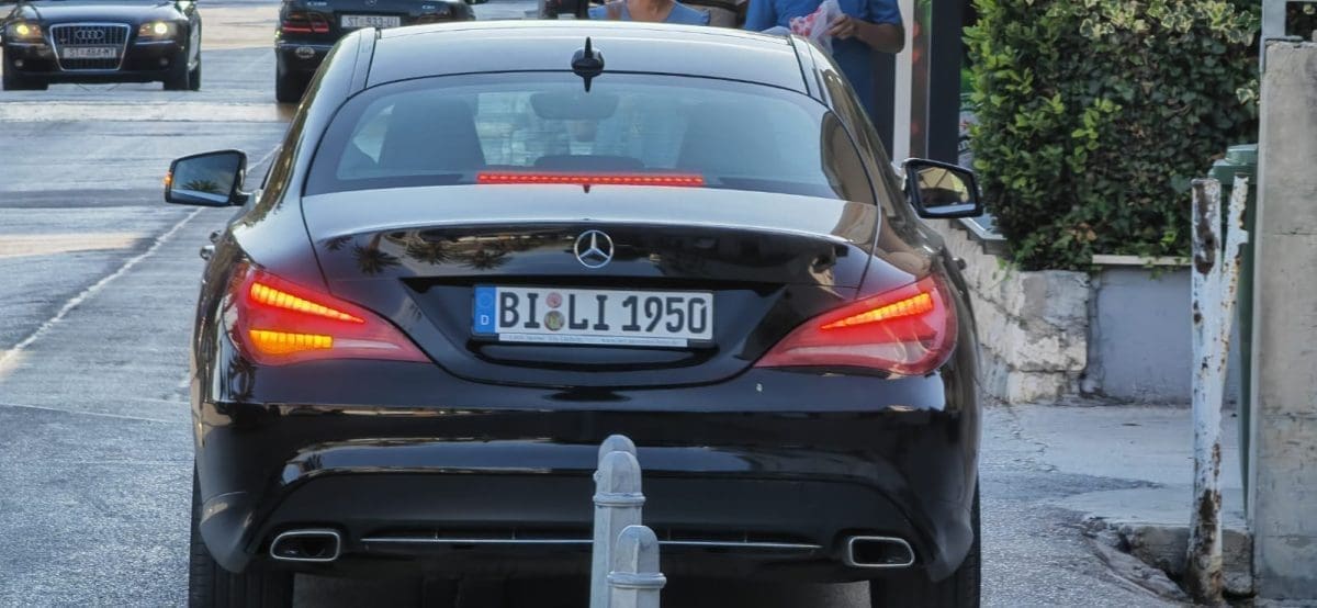 ŽIVOT CILI SPLITSKI BILI Mercedes njemačkih tablica plijeni pažnju na splitskim ulicama!