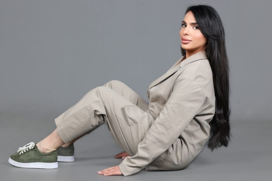 OMILJEN JE MEĐU DAMAMA Poznati frizer Božo Kralj objavio prvi singl