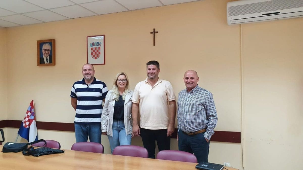 Promjena na Neslanovcu, Mostovac postao predsjednik: "Uspjeli smo skinuti HDZ s vlasti nakon 30 godina"