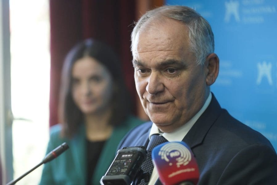 Župan Boban čestitao Svjetski dan učitelja: "Vama povjeravamo svoju djecu. Temelj ste svakog zdravog društva"