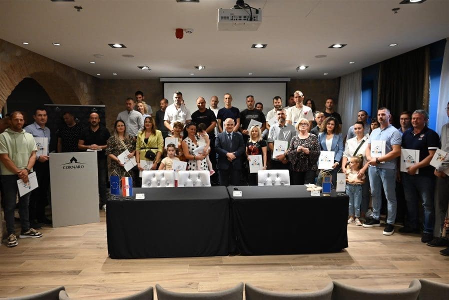 Novih 47 ugovora iz projekta Tu je tvoj dom - "Svaka kuna je blagoslovljena"