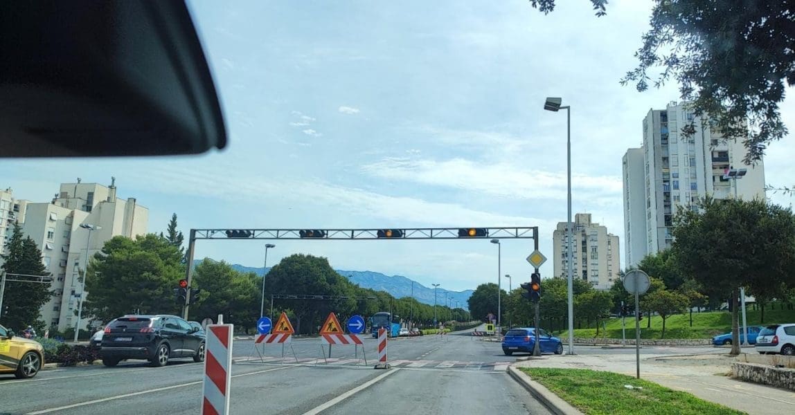 VAŽNO UPOZORENJE ZA VOZAČE! Nemojte se zeznuti: zatvoren je izlaz iz Splita preko Ulice Domovinskog rata