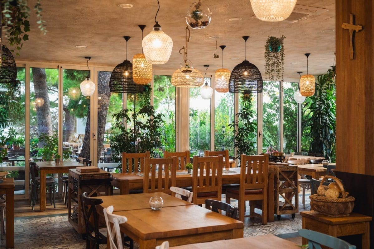 10-13-restoran-horus-stobrec-1