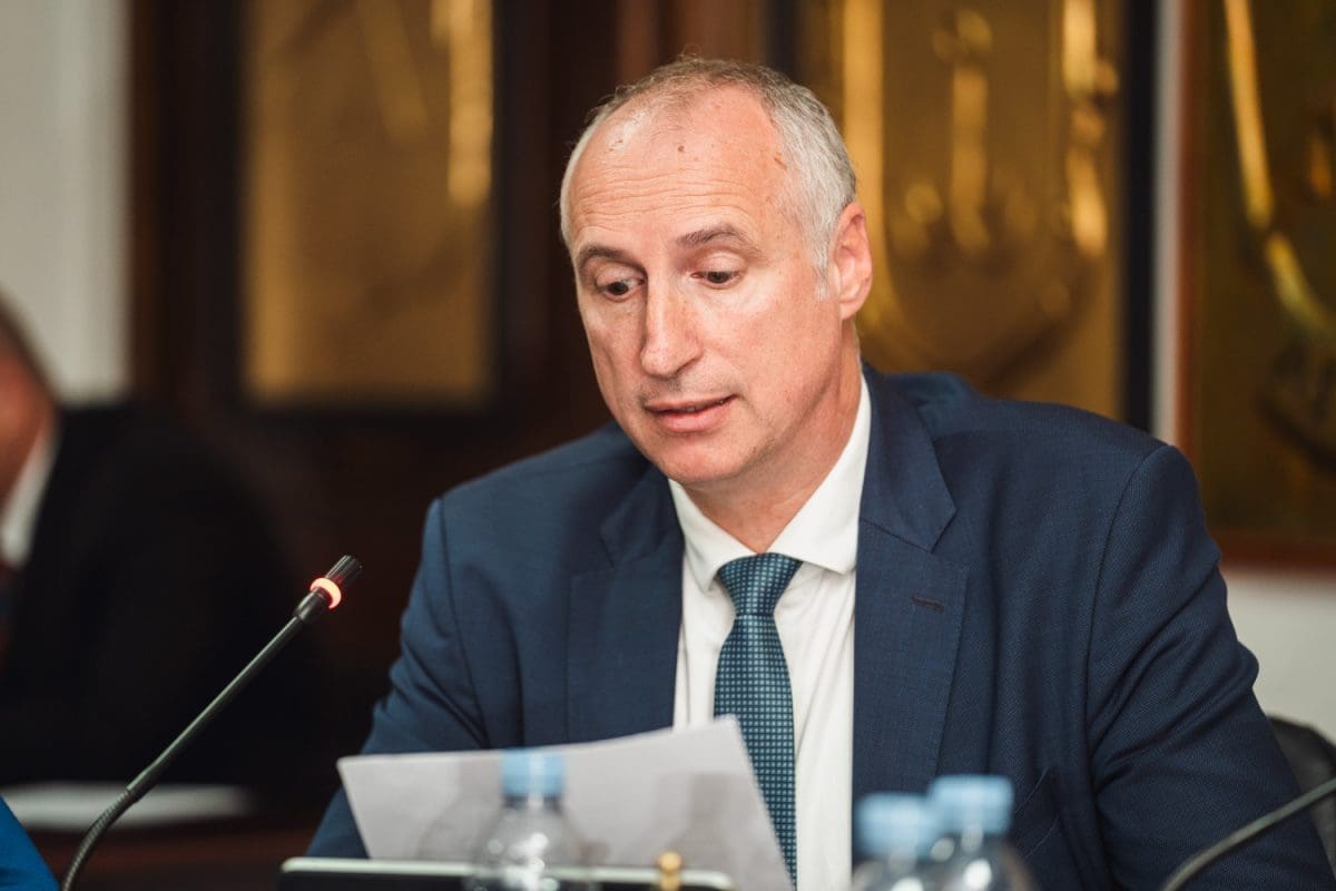 NAKON DUGE I MUKOTRPNE RASPRAVE Prošao rebalans Proračuna Grada Splita! Puljak: "Idemo u realizaciju svih onih projekata koji su dobri za naše građane"