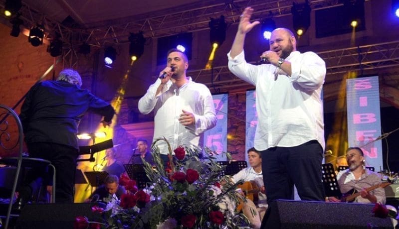 ŽELJA MNOGIH MLADENACA Tenora Branka Medak često uspoređuju sa slavnim Vinkom Cocom, poslušajte i zašto