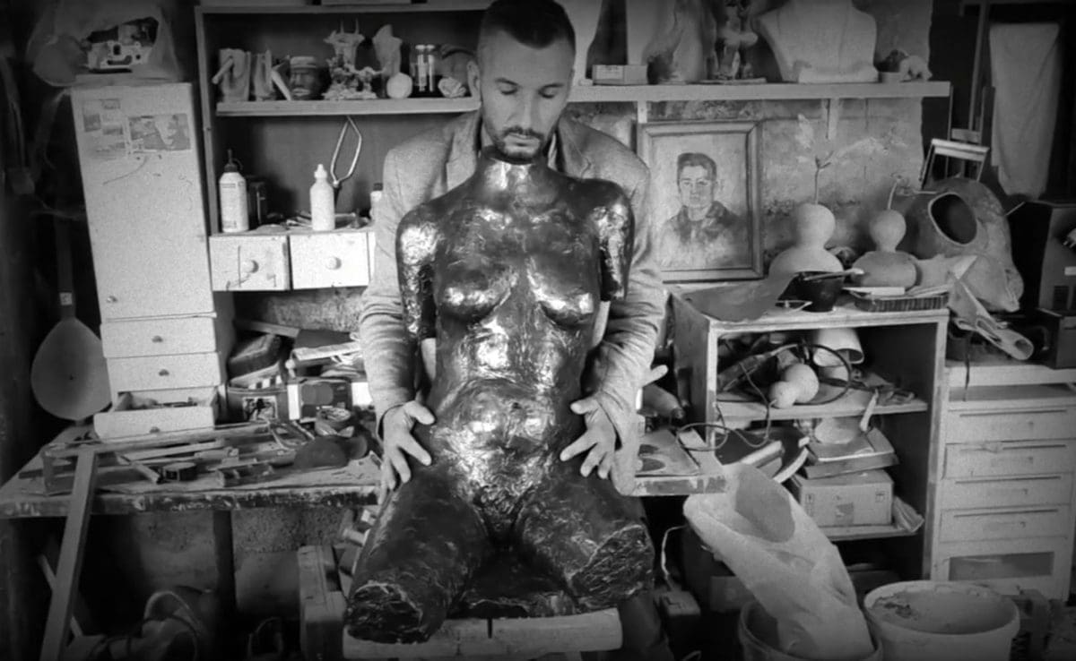 Čarobnjak Willy pjeva Svijetu iz inata