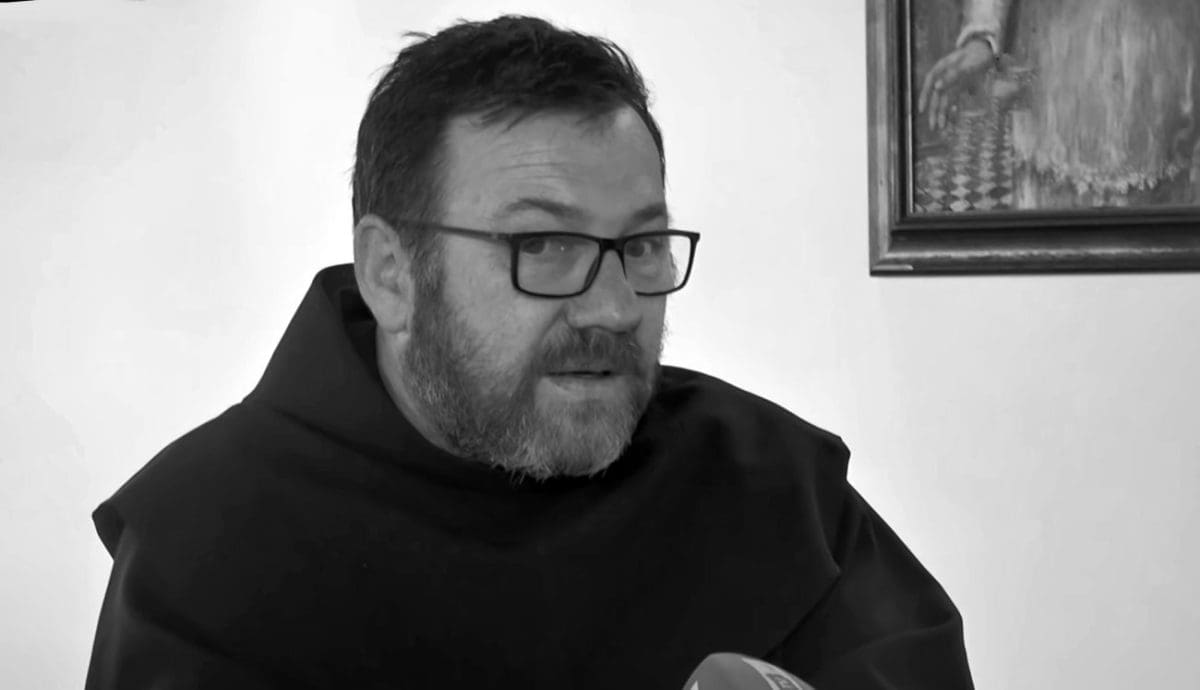 U prometnoj nesreći u Dubokoj Ljutoj smrtno je stradao omiljeni fratar, gvardijan Franjevačkog samostana i policijski kapelan