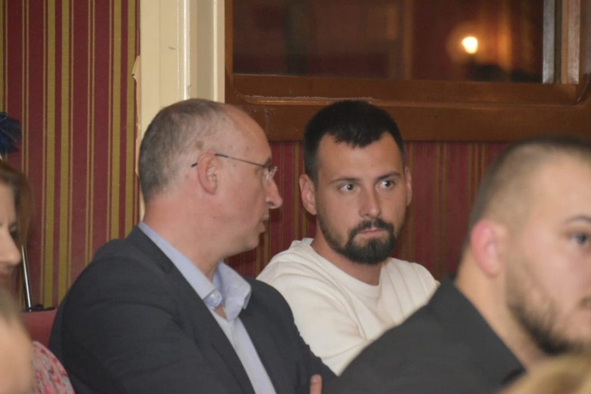 hnk_premijera_cehov (1)