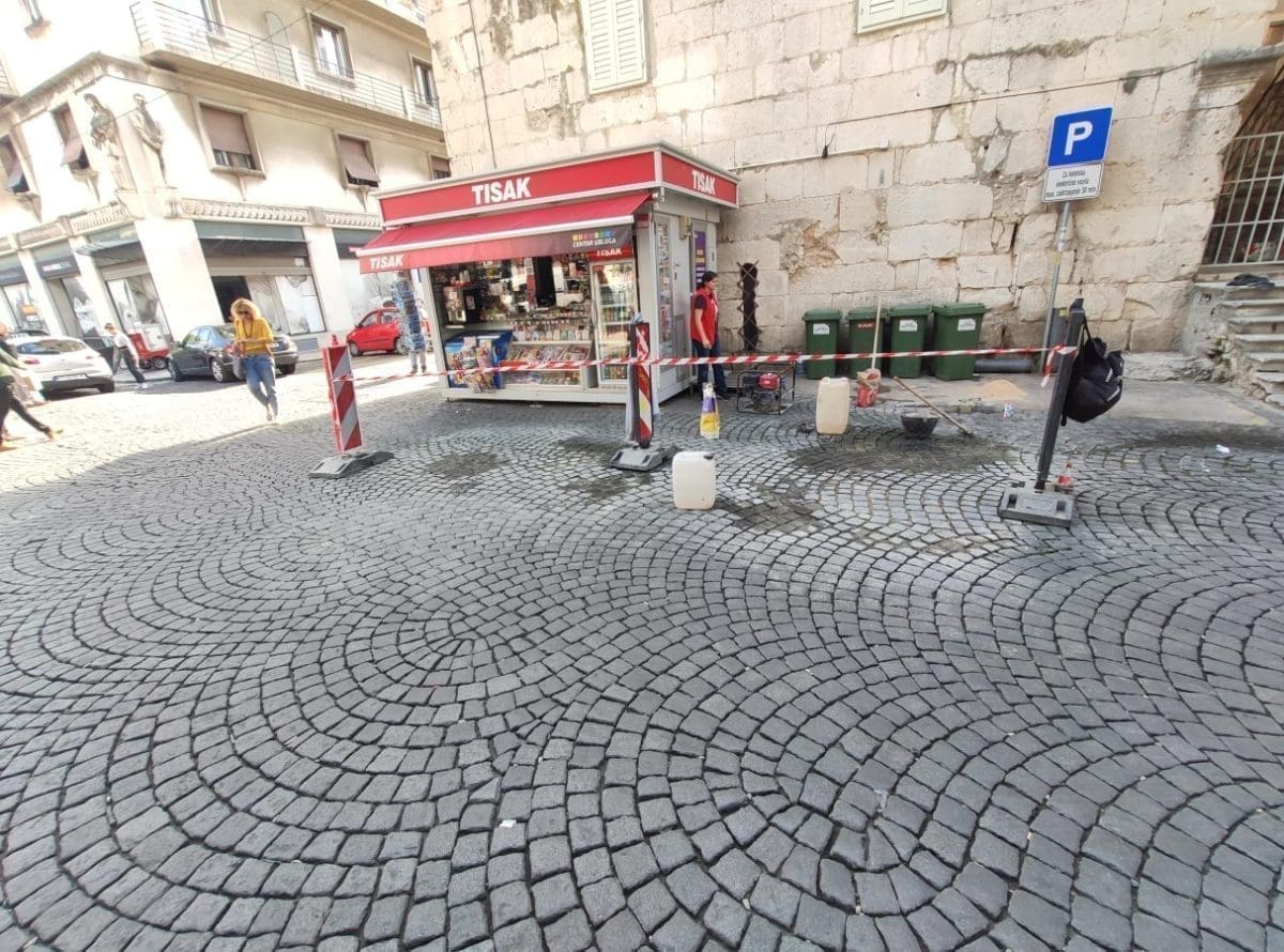 "TU SU TAKVE RUPE, ULEGNUĆA" Radi se u Hrvojevoj, evo što smo zabilježili