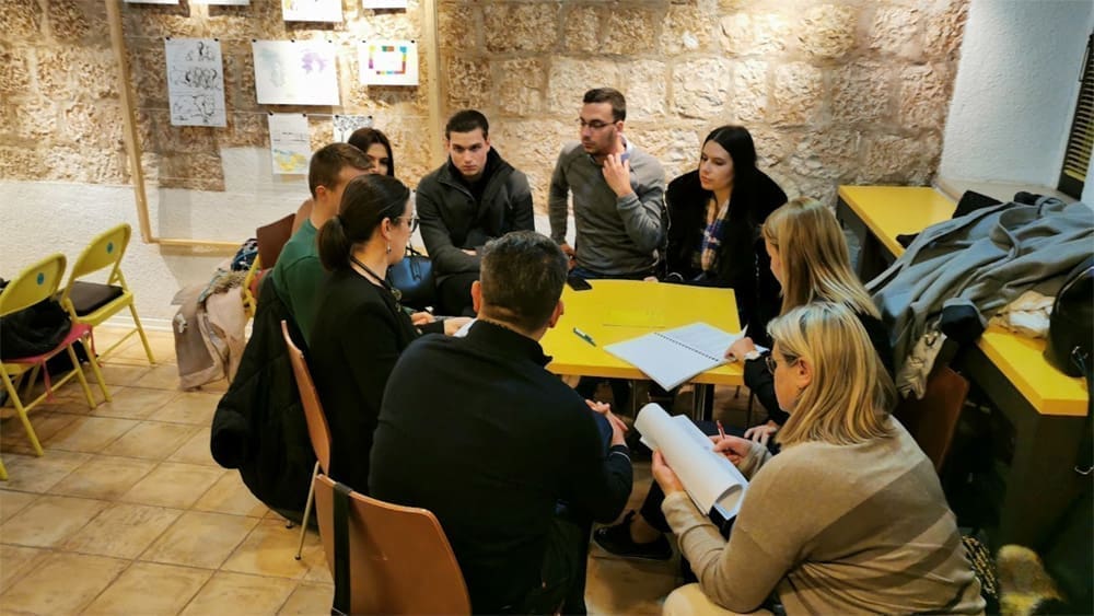 Nova radionica u Klubu Zona: Sudjeluj u Građanskom inkubatoru i saznaj kako mladi mogu postati odgovorniji građani