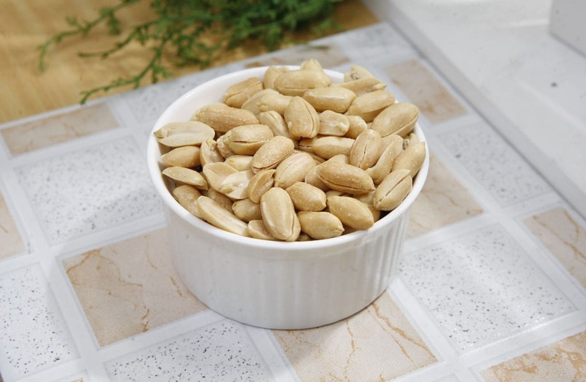 Pet razloga zašto biste trebali jesti kikiriki