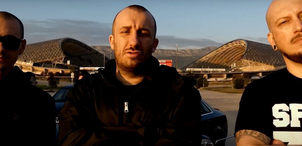 POZNATI SPLITSKI REPER IZNENADIO NOVIM HITOM Sviđa li vam se ova stvar? "Posljednja Večera" je uvodna pjesma s nadolazećeg albuma
