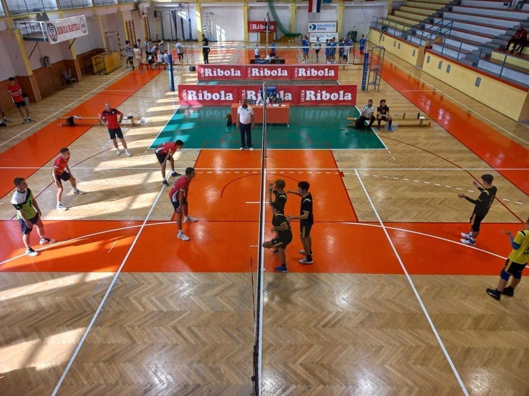 ODLIČAN POČETAK 'Ribola Kaštela' otvorila ligu s dvostrukom pobjedom