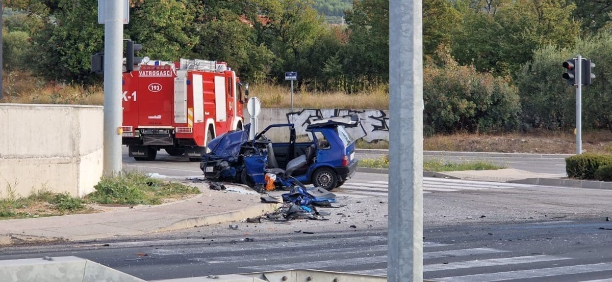 prometna-nesreca-kastel-luksic (1)