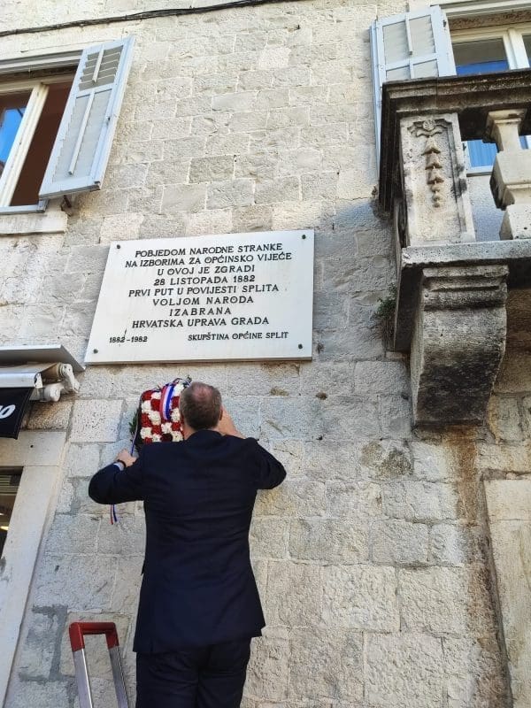 puljak-polaganje-vijenca(1)