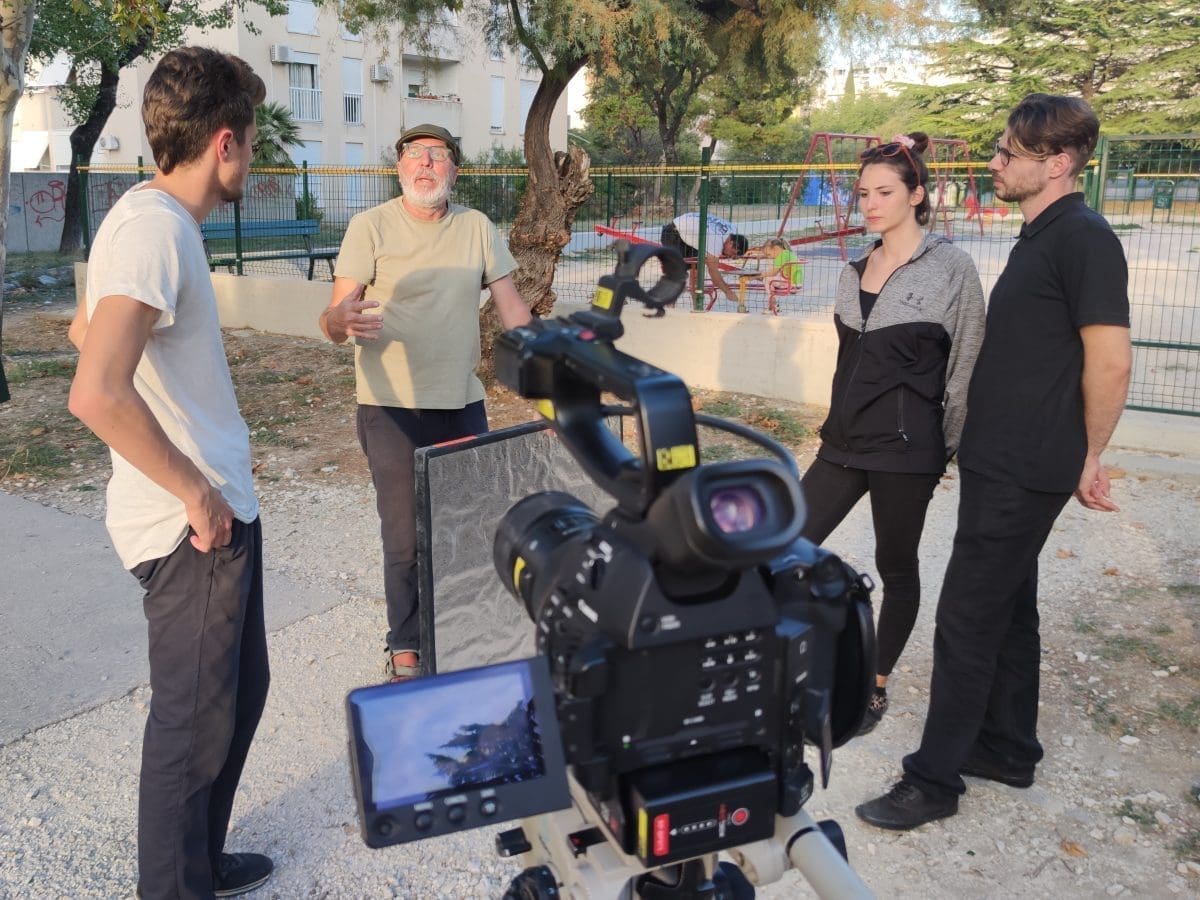 OTVORENE PRIJAVE ZA BESPLATNU ŠKOLU ZA NASTAVNIKE Mala škola medijske kulture u organizaciji Kino kluba Split