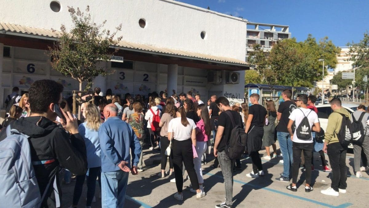 Splićanka: "Čekalo se 45 minuta u redu za izdavanje pokazne karte. U Prometu nam pojasnili što se dogodilo