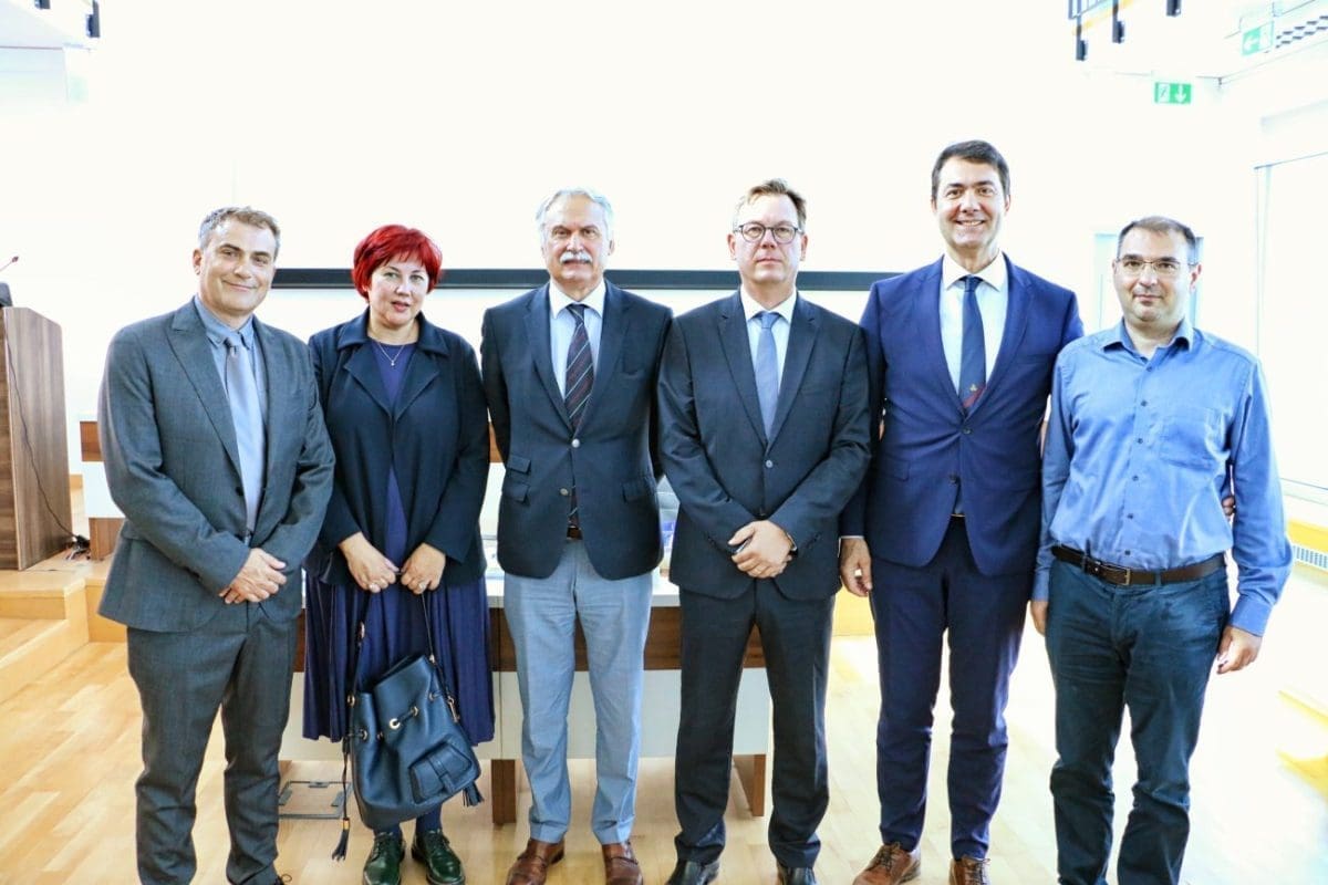 PRIZNANJE ZA ĐOGAŠA Imenovan prorektorom. Evo čime će se baviti