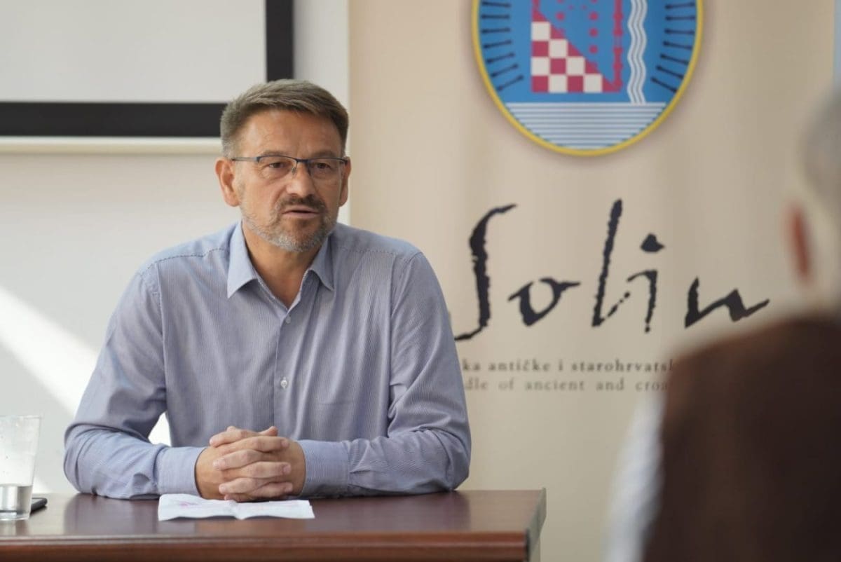 Ninčević se sastao sa solinskim župnicima te otkrio: "Upoznao sam župnike o skorom početku izgradnje.."