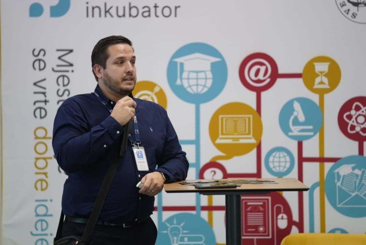 taksi-aplikacija-dejan-grepo (1)